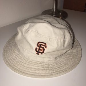 giants bucket hat